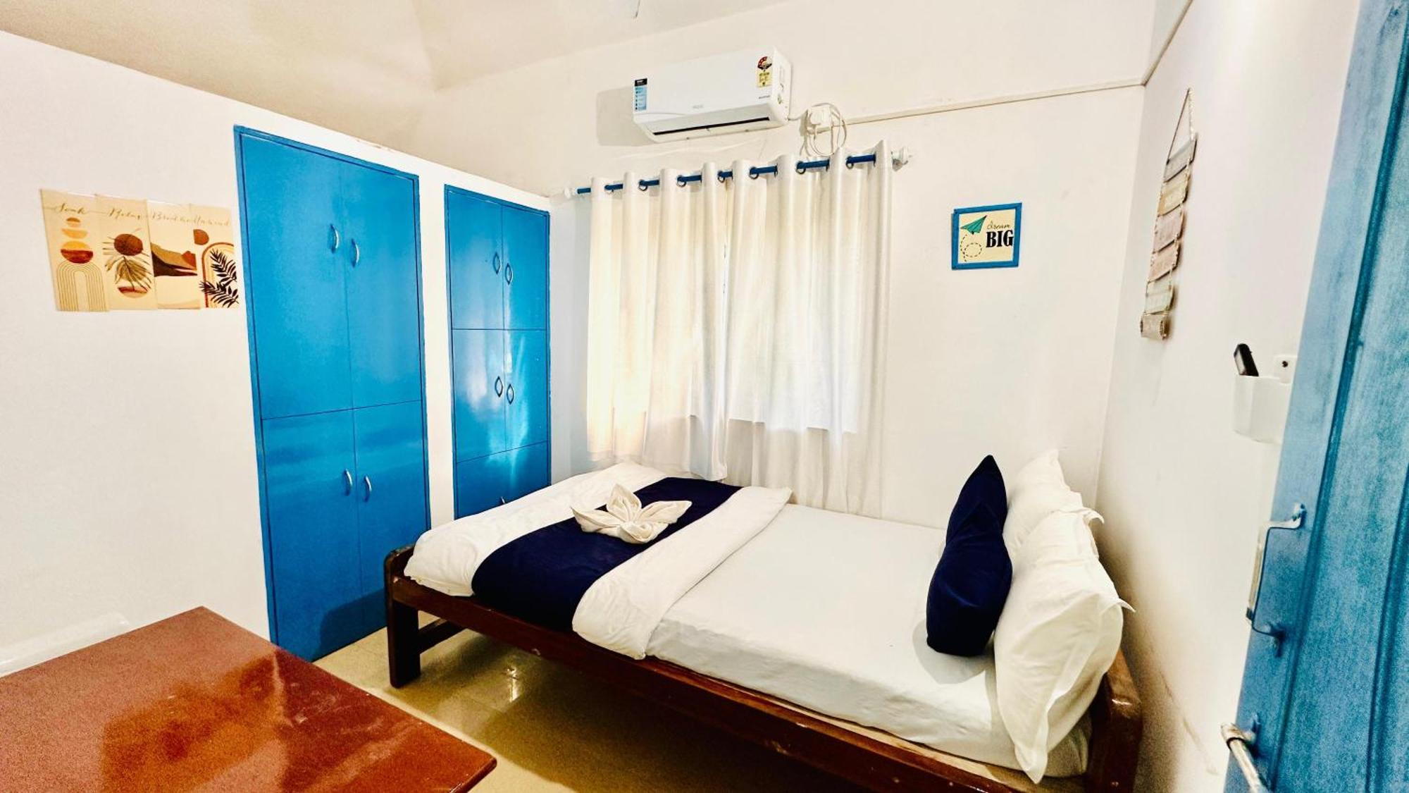 Omkar Wellness Inn Арамболь Экстерьер фото